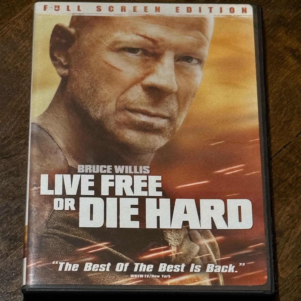 Live Free or Die Hard DVD